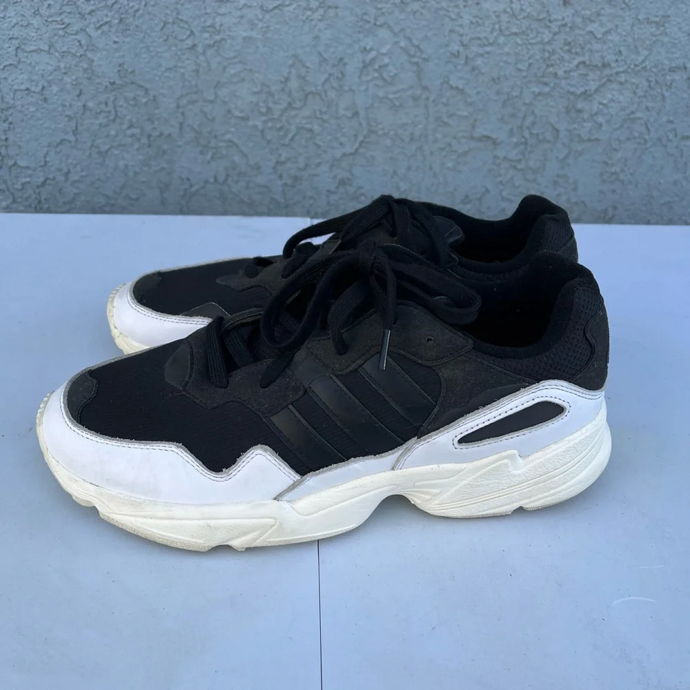 Adidas Yung 96 Sneakers - Picture 3 of 7